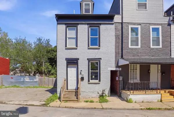 239 Franklin Way, YORK, PA 17403