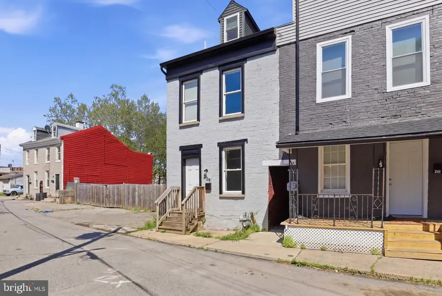239 Franklin Way, York, PA 17403 - #2