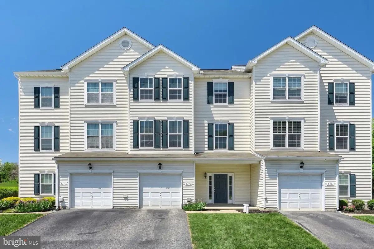 2312 Sunny Hill Cir #2312, York, PA 17406 - #1