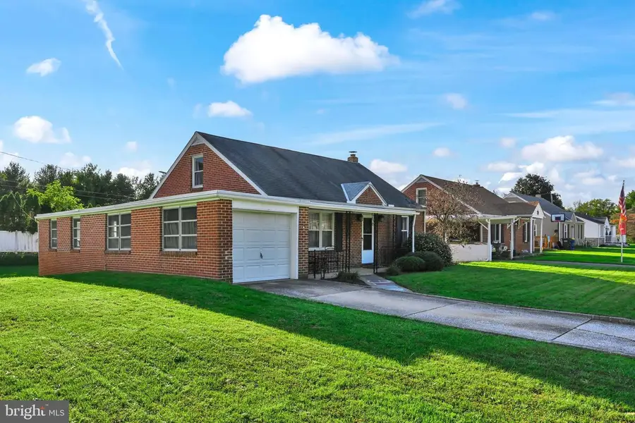 860 Hess Rd, York, PA 17404 - #2