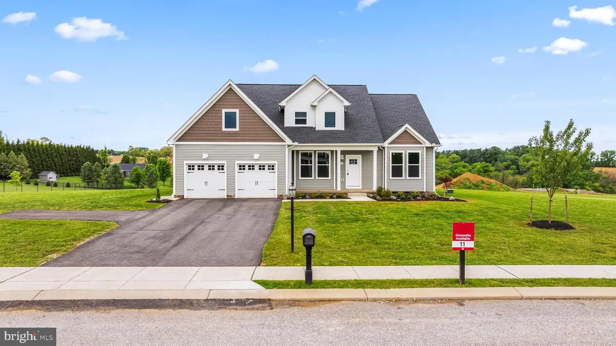 347 Steeple View Dr, Hanover, PA 17331 - #1