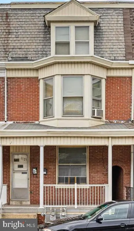 1121 W Poplar St, York, PA 17404 - #1