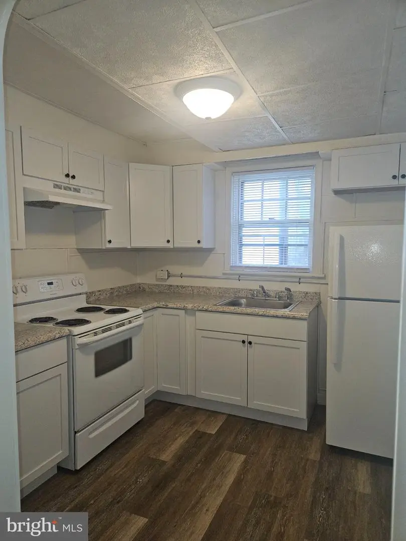1121 W Poplar St, York, PA 17404 - #2