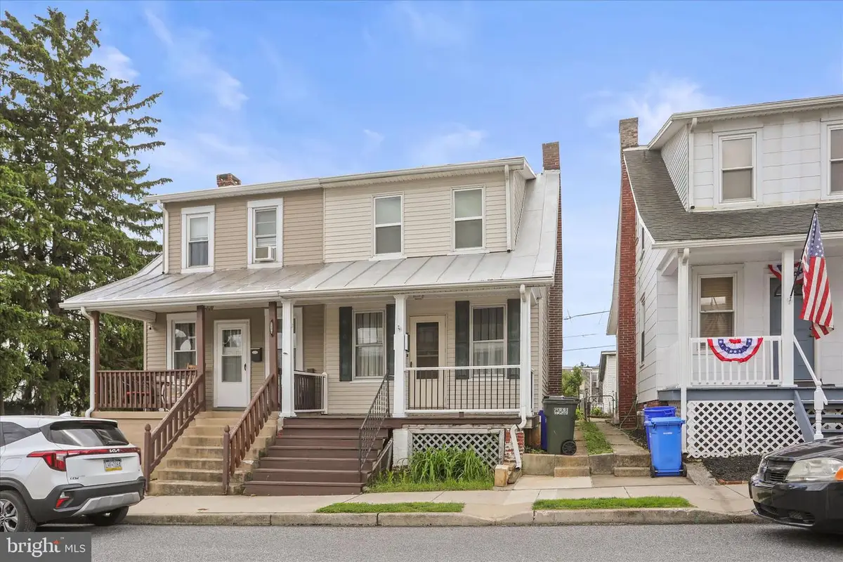1038 W. Locust St, York, PA 17404 - #1