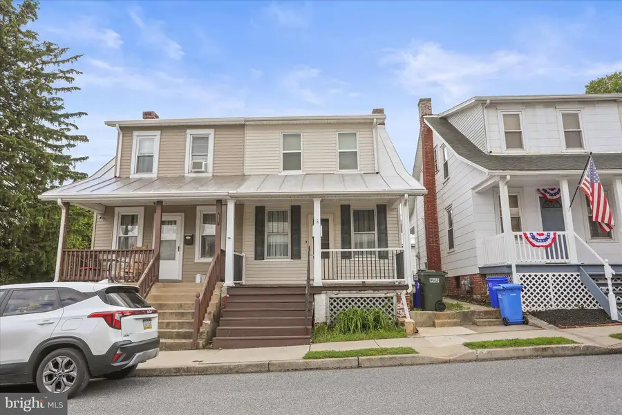 1038 W. Locust St, York, PA 17404 - #3