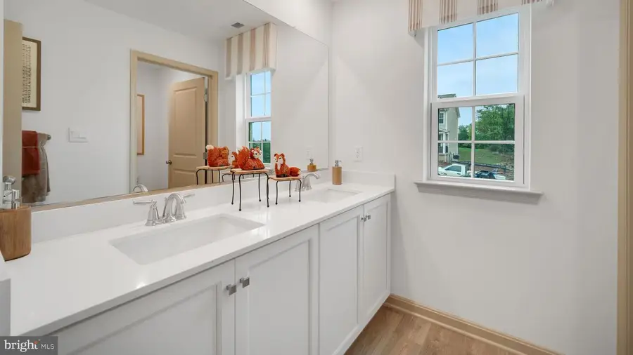70 Christina Dr, York, PA 17404 - #3