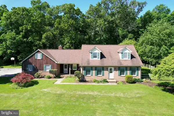 1675 Beck Mill Rd, HANOVER, PA 17331
