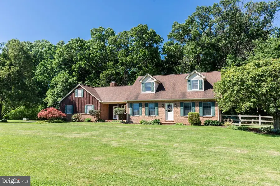1675 Beck Mill Rd, Hanover, PA 17331 - #3