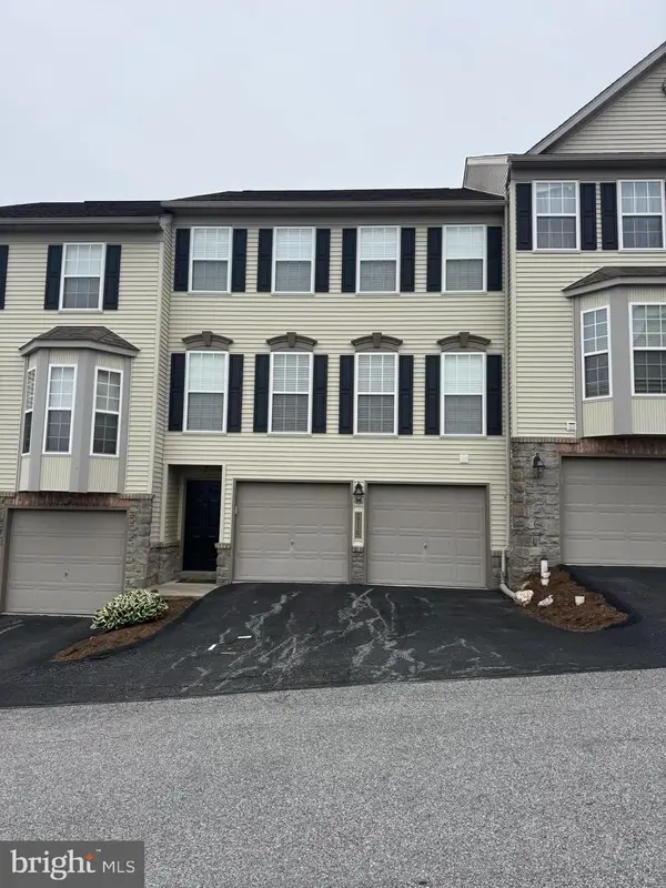 2716 Equestrian, YORK, PA 17402