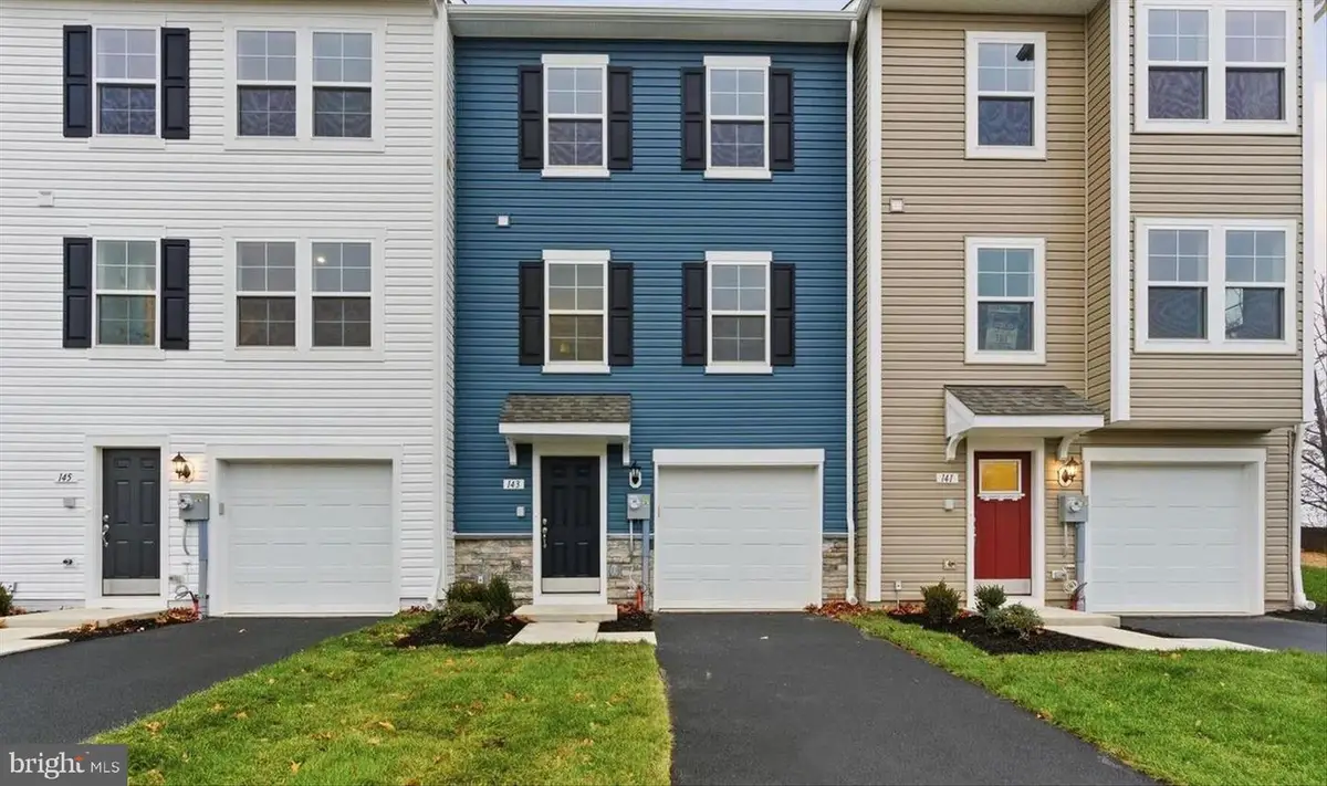 143 Homestead Dr, Hanover, PA 17331 - #1