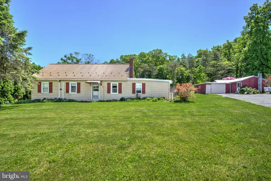 3472 Messersmith Rd, York, PA 17408 - #2