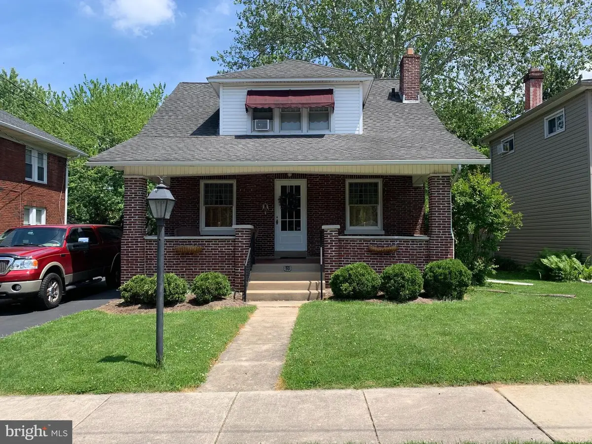 31 N Kershaw St, York, PA 17402 - #1
