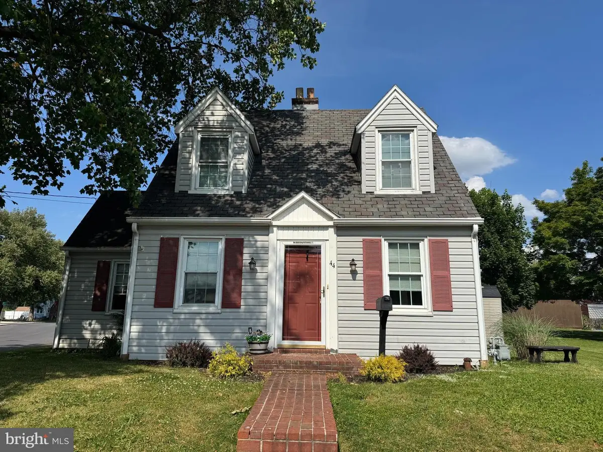 44 N Gotwalt St, York, PA 17404 - #1