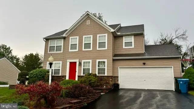 135 Surrey Ln, York, PA 17402 - #1