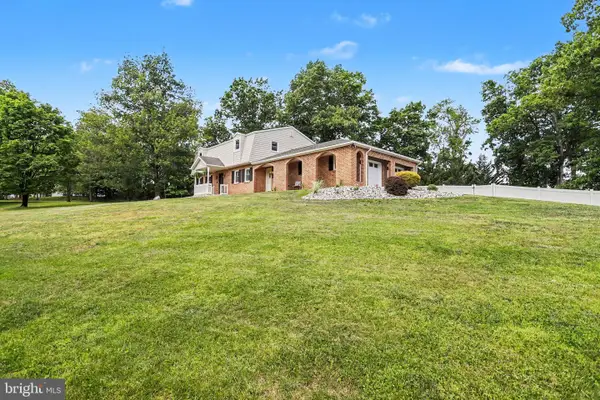 1380 Valley Green Rd, ETTERS, PA 17319