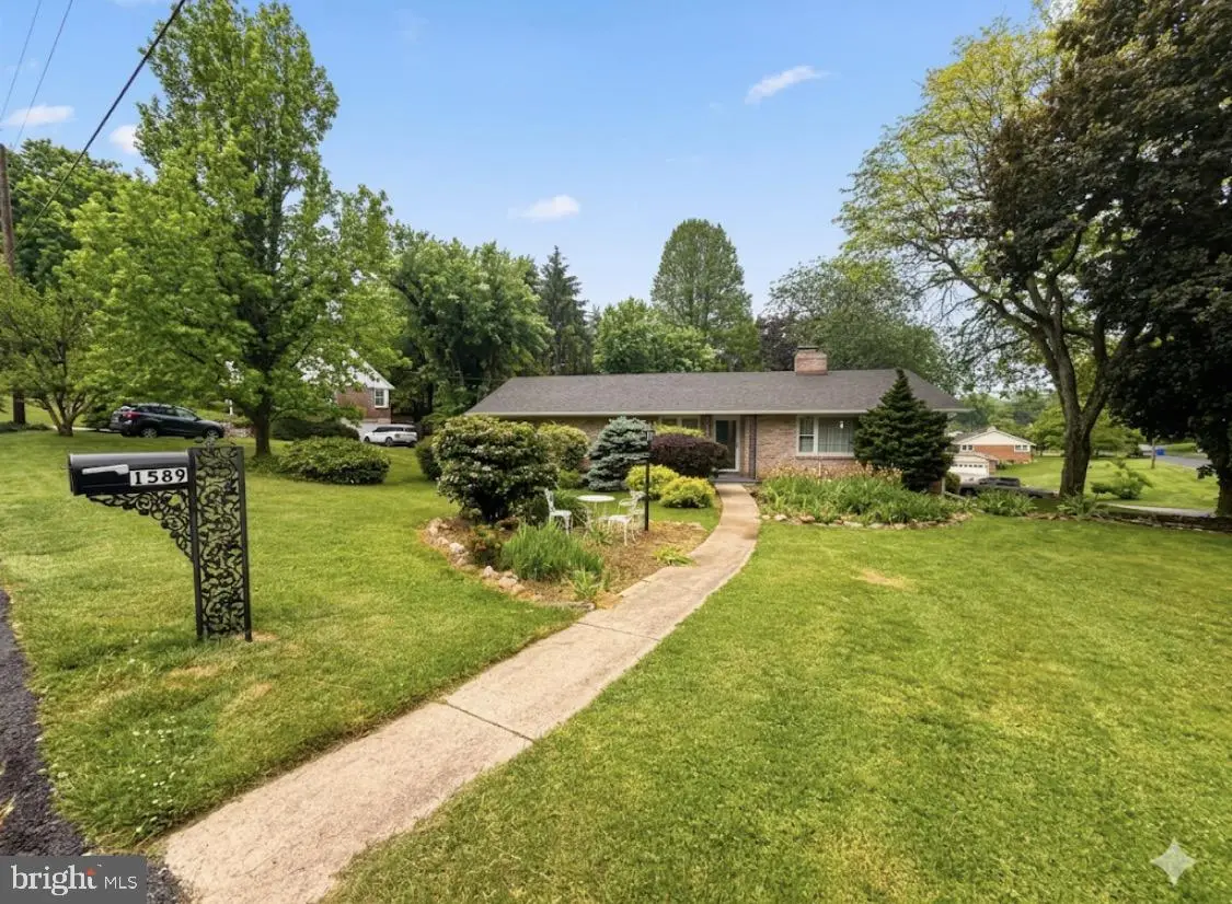 1589 Hollywood Pkwy, York, PA 17403 - #1