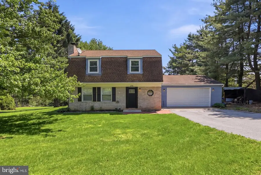 256 Camp Ground Rd, Dillsburg, PA 17019 - #2