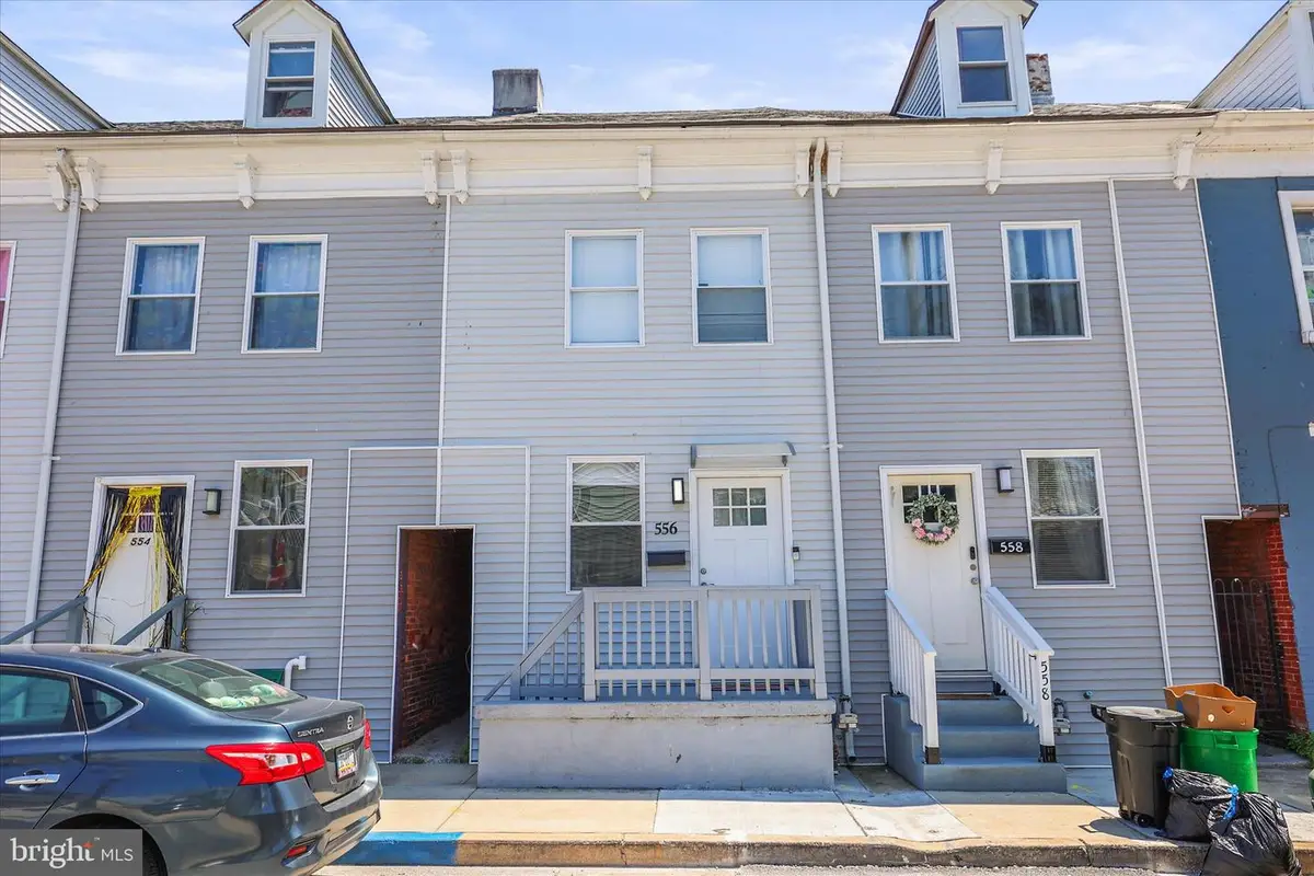 556 Salem Ave, York, PA 17401 - #1