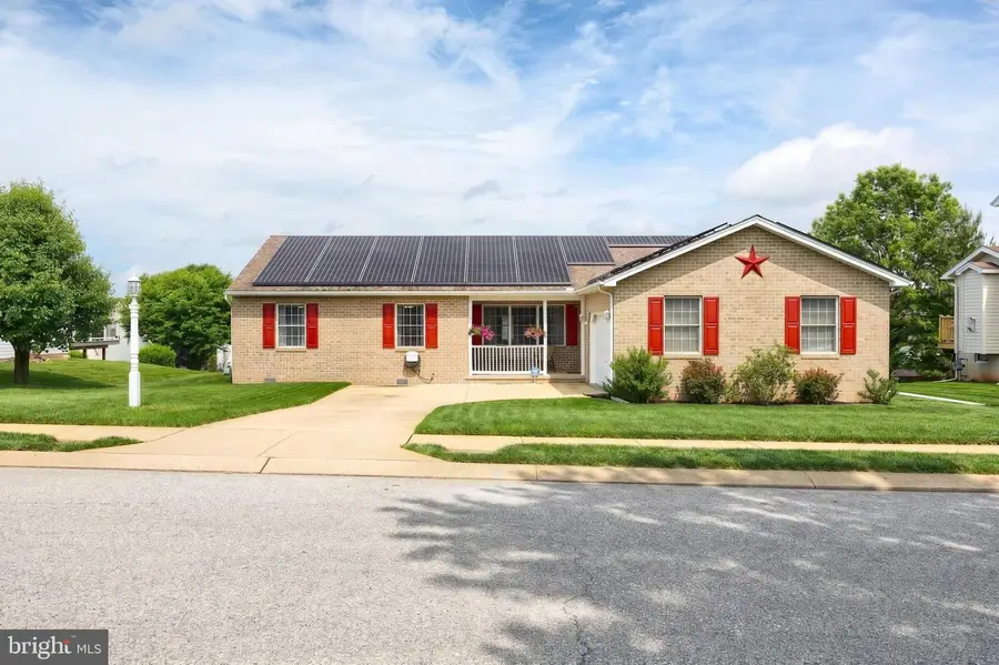 1837 Dorchester Dr, York, PA 17408 - #3