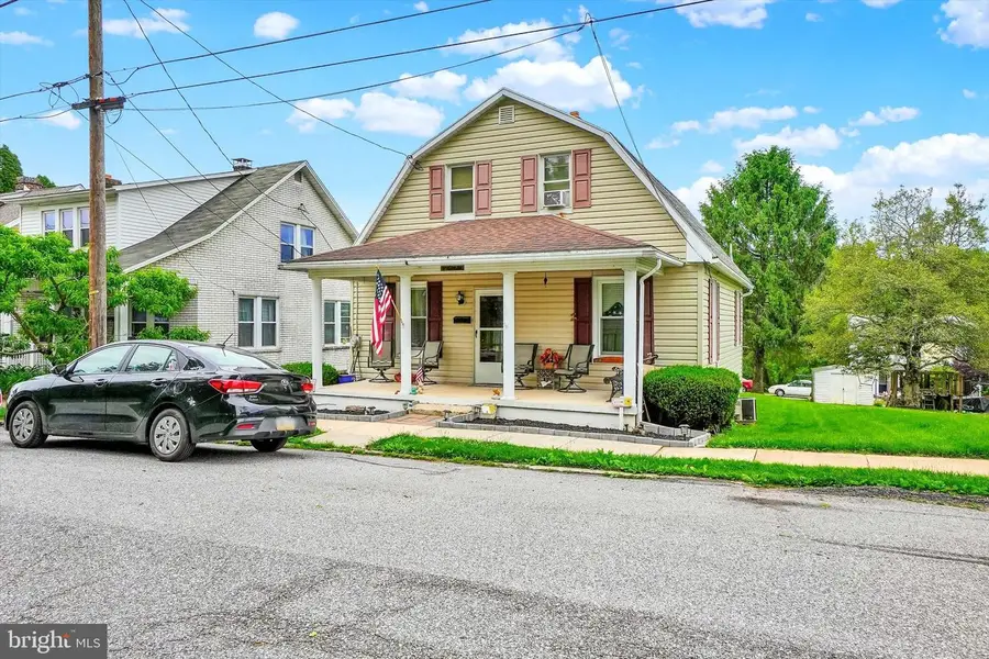 44 Glen Ave, Glen Rock, PA 17327 - #2