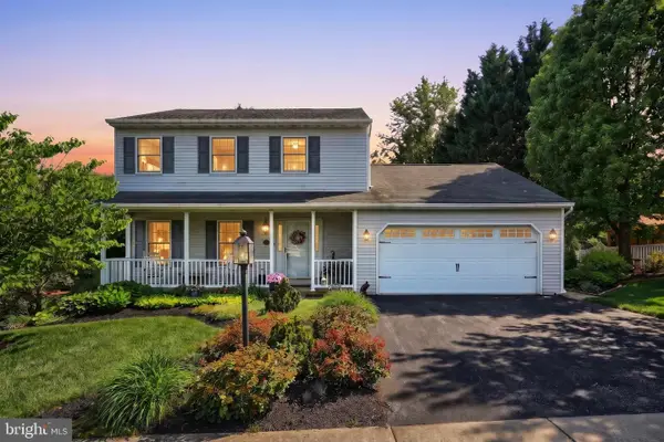 705 Washington Ave, HANOVER, PA 17331