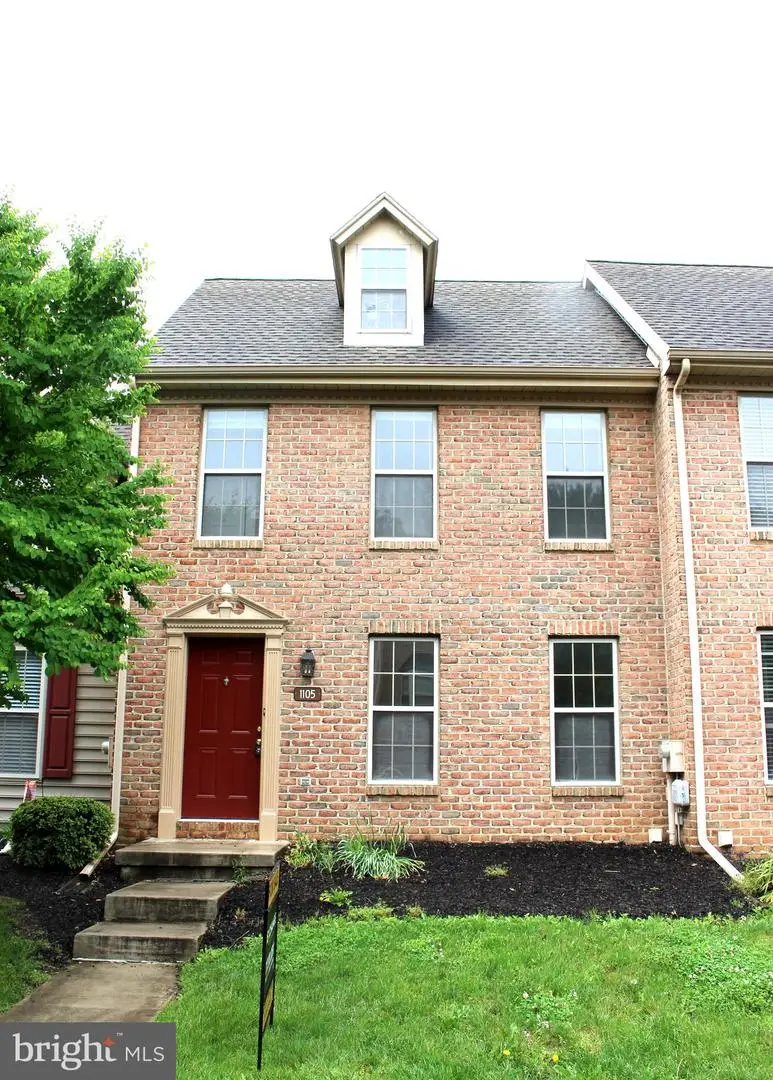 1105 Skyview Dr, York, PA 17406 - #1