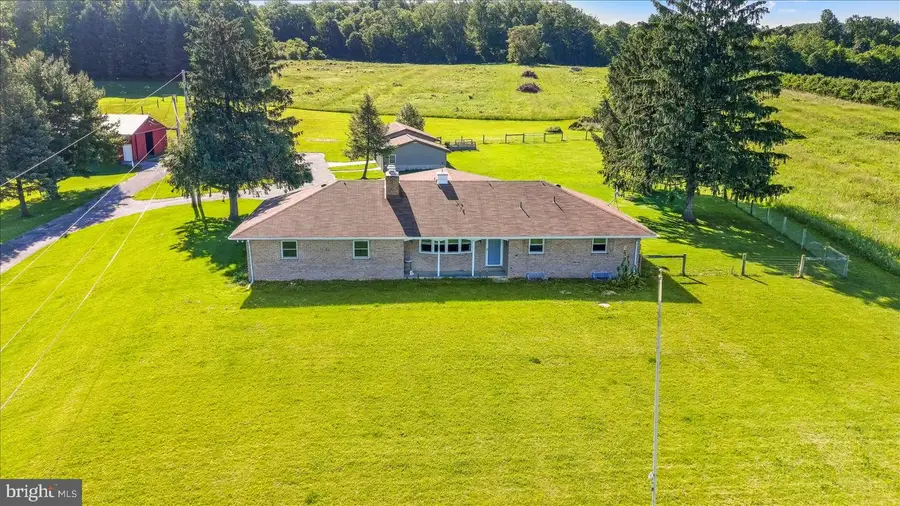 307 Mountain Rd, Lewisberry, PA 17339 - #2