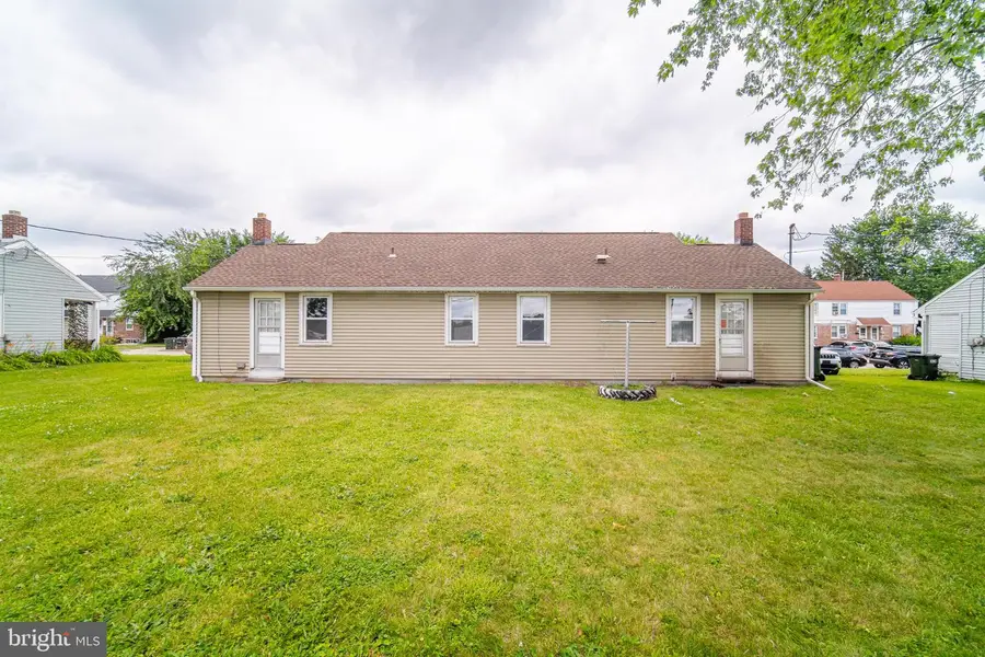 1078-1080 Kelly Dr, York, PA 17404 - #2