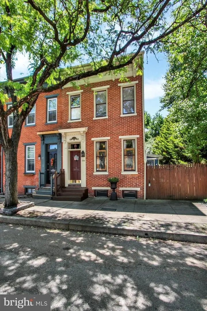 116 S Newberry St, York, PA 17401 - #2
