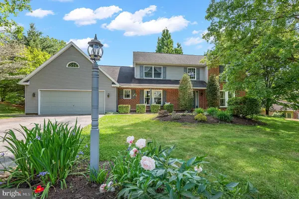 143 Hershey Cir, STEWARTSTOWN, PA 17363