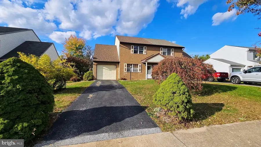 1708 Condor Ln, Dover, PA 17315 - #2