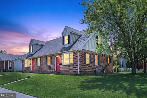 439 Grant Dr, HANOVER, PA 17331