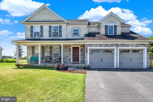 2525 Admire Springs Dr, DOVER, PA 17315