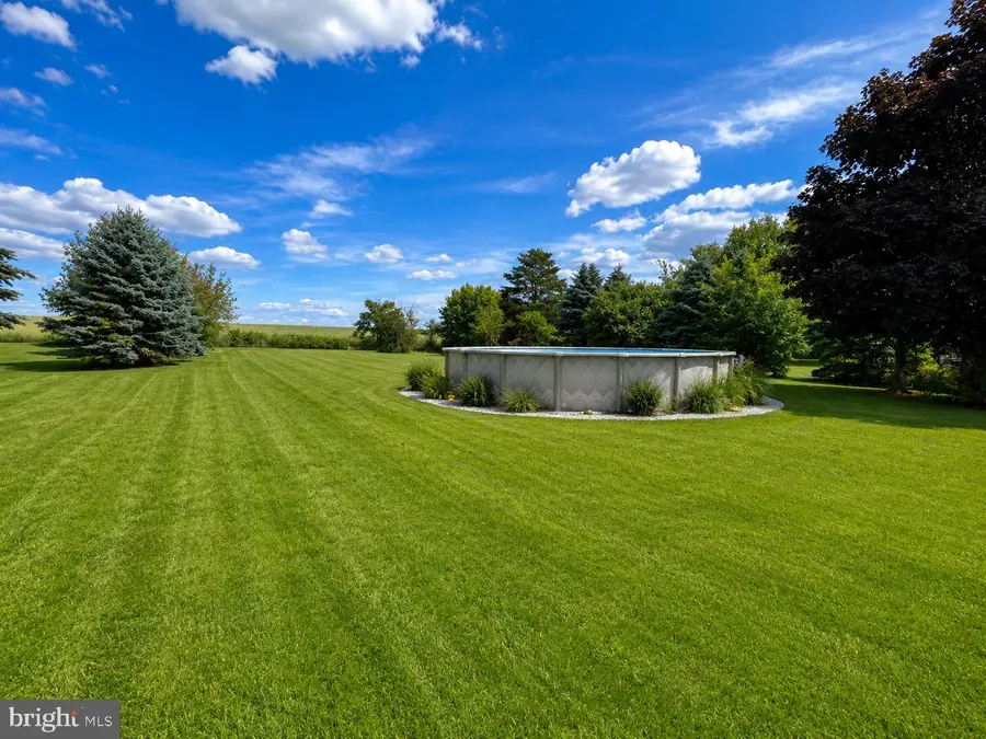 1435 Canal Road Ext, Manchester, PA 17345 - #2