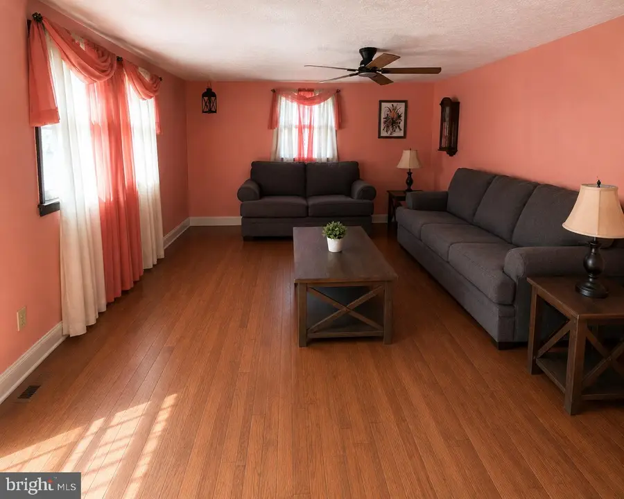 1435 Canal Road Ext, Manchester, PA 17345 - #3