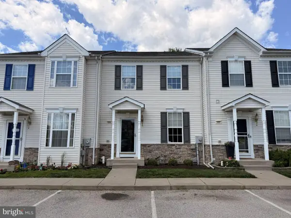 1889 Jamestown Ln #1889, YORK, PA 17408