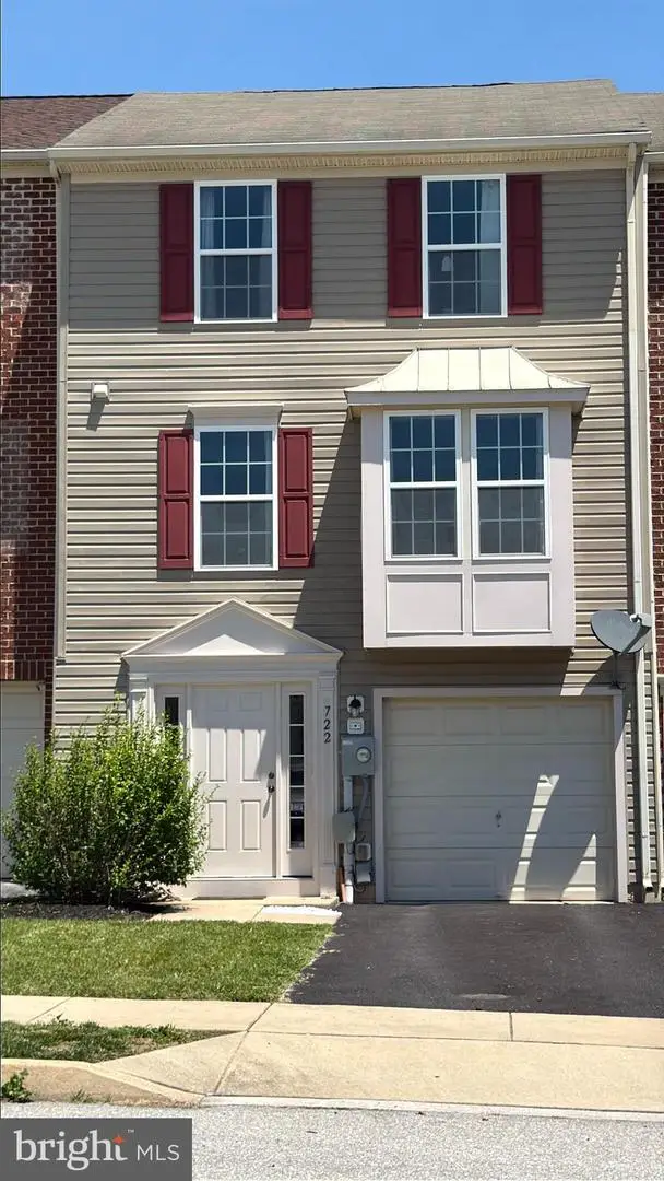 722 Blossom Dr, Hanover, PA 17331 - #1