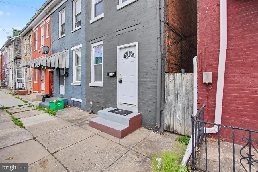 511 W Philadelphia St, York, PA 17401 - #2