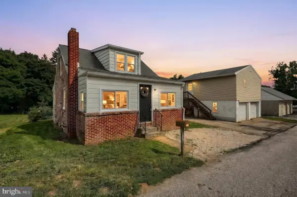 101 S Fern Ave, DALLASTOWN, PA 17313