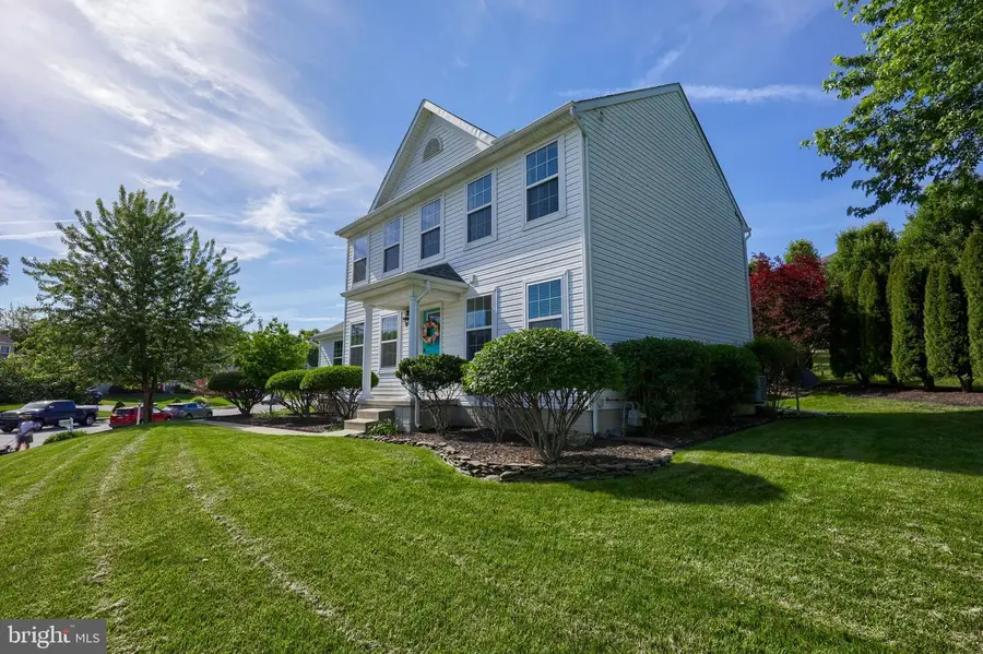 100 Surrey Ln, York, PA 17402 - #2