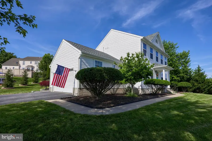100 Surrey Ln, York, PA 17402 - #3