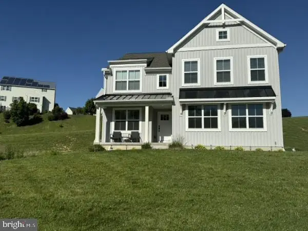 525 Dietz Rd, YORK, PA 17402