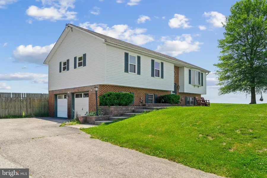 6442 Walker Rd, Stewartstown, PA 17363 - #3