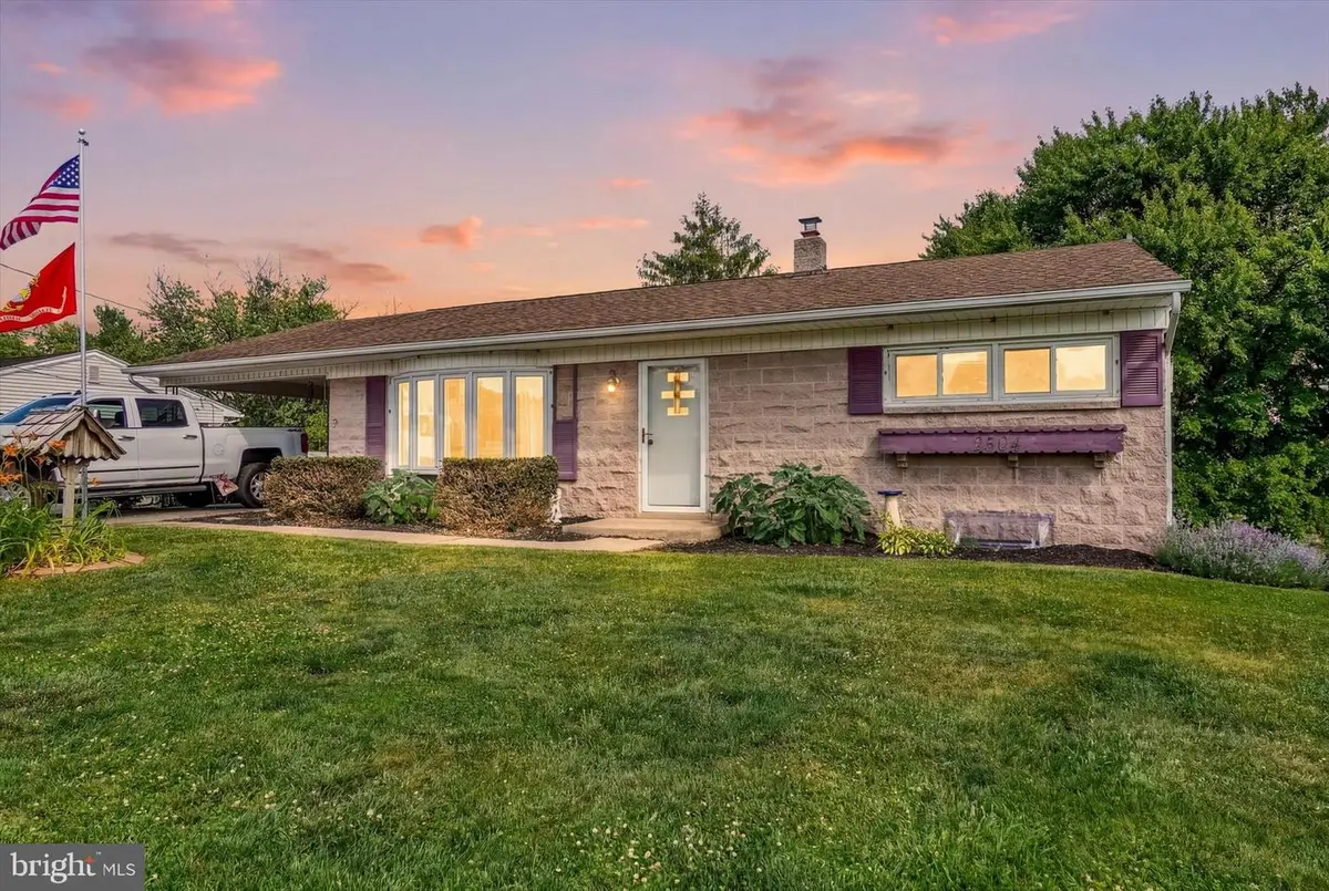 2504 Berkshire Ln, Dover, PA 17315 - #1