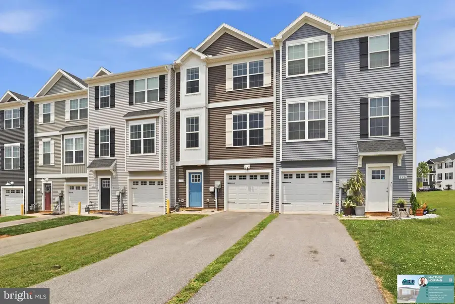 182 Hudson Blvd, Red Lion, PA 17356 - #2