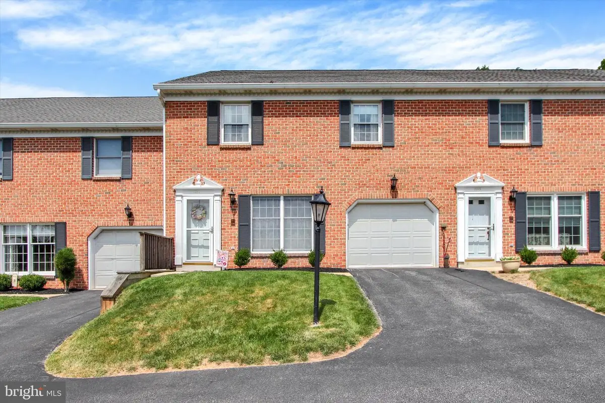 1697 Wyntre Brooke Dr, York, PA 17403 - #1