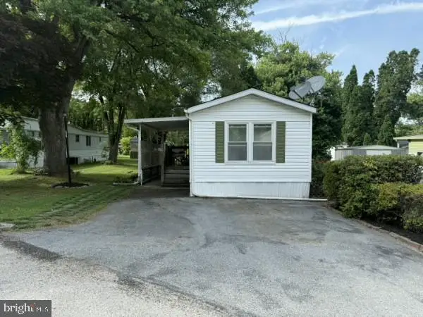 487 Capital Dr, York, PA 17406 - #2