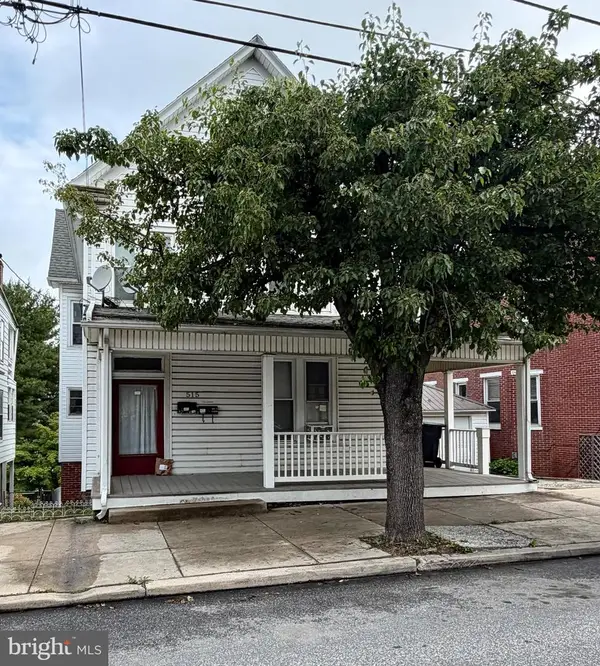 515 W Broadway, RED LION, PA 17356