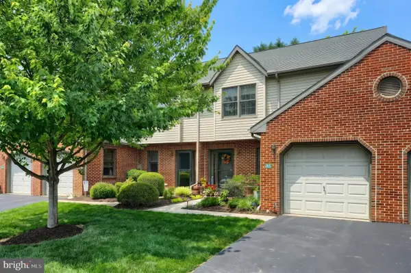 88 Jean Lo Way #88, YORK, PA 17406