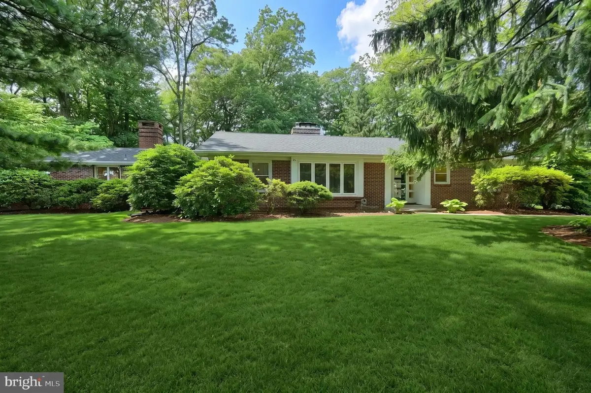 2850 Ironstone Hill Rd, York, PA 17403 - #1